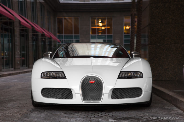 Bugatti Veyron “Pure White” – Dubai