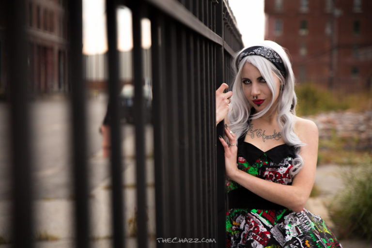 Living Dead Girl – Lauryn