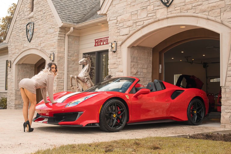 Mikky with a 250 GT and a 488 Pista Aperta