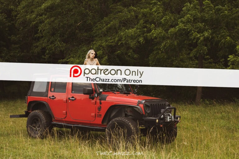 Amanda with the Jeep: Premium Model and Automotive Photography