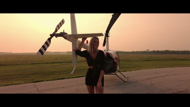 TheChazz.com - Lily and the R22
