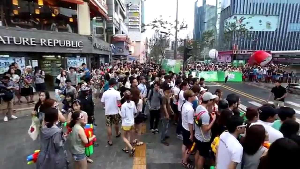 TheChazz.com - Welcome to Korea